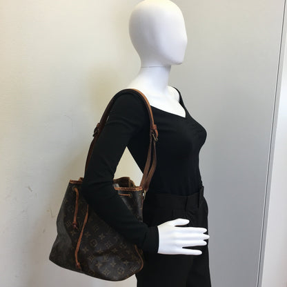 Louis Vuitton  Noe Shoulder Bag in Brown Canvas