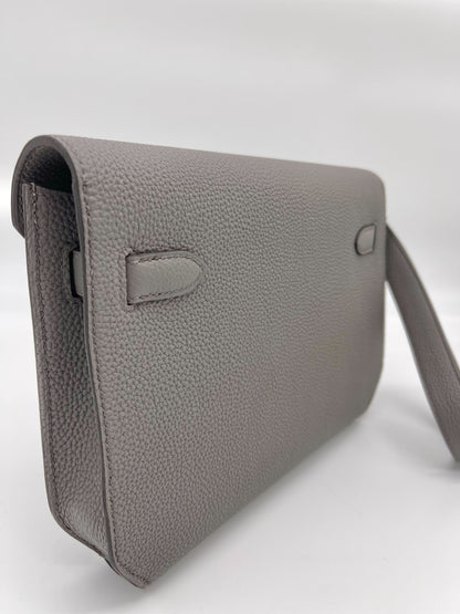 Hermes Kelly Depeches 25 Gris Etain Togo Calfskin Clutch