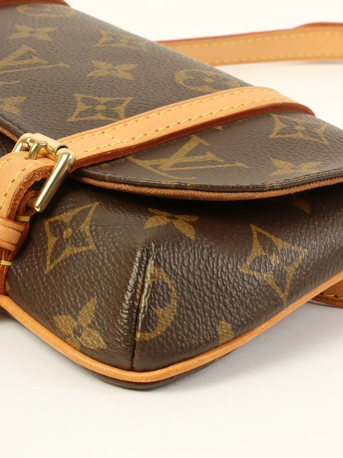 LOUIS VUITTON 2005 Made Canvas Monogram Pochette Marelle Brown