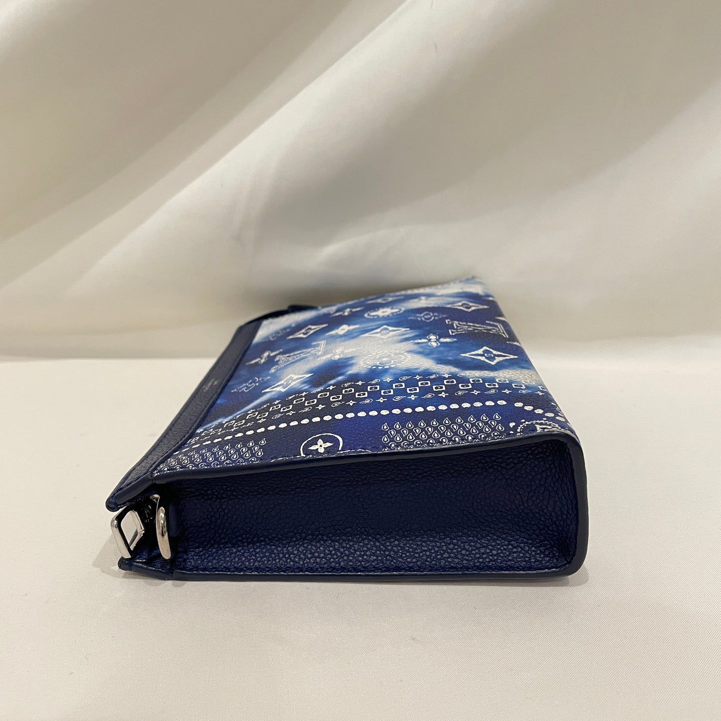 Louis Vuitton Blue Monogram Bandana Wearable Wallet Sku# 80911