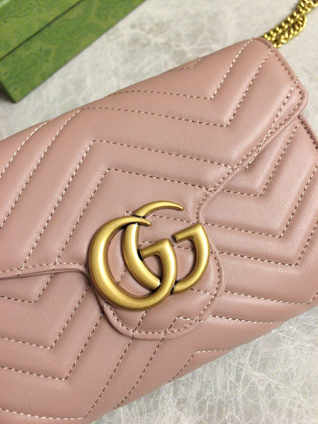 Gucci  Marmont Matelassè Handbag Lushentic