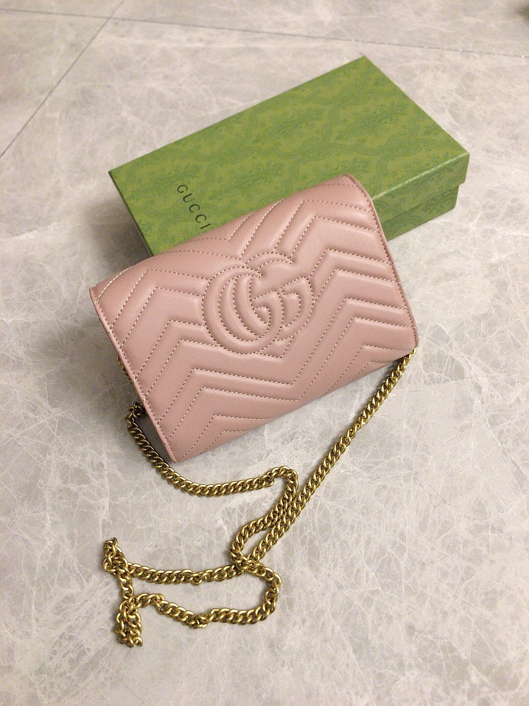 Gucci  Marmont Matelassè Handbag Lushentic