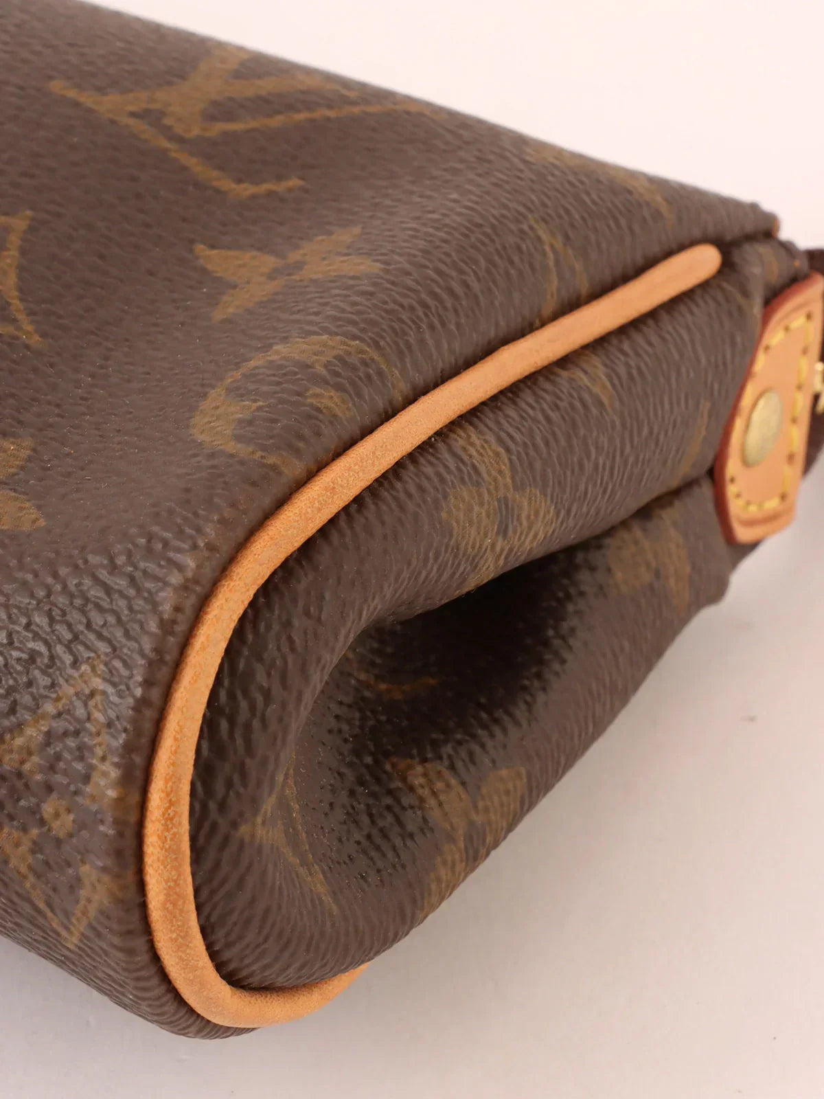 LOUIS VUITTON 2011 Made Canvas Mongram Eva Brown