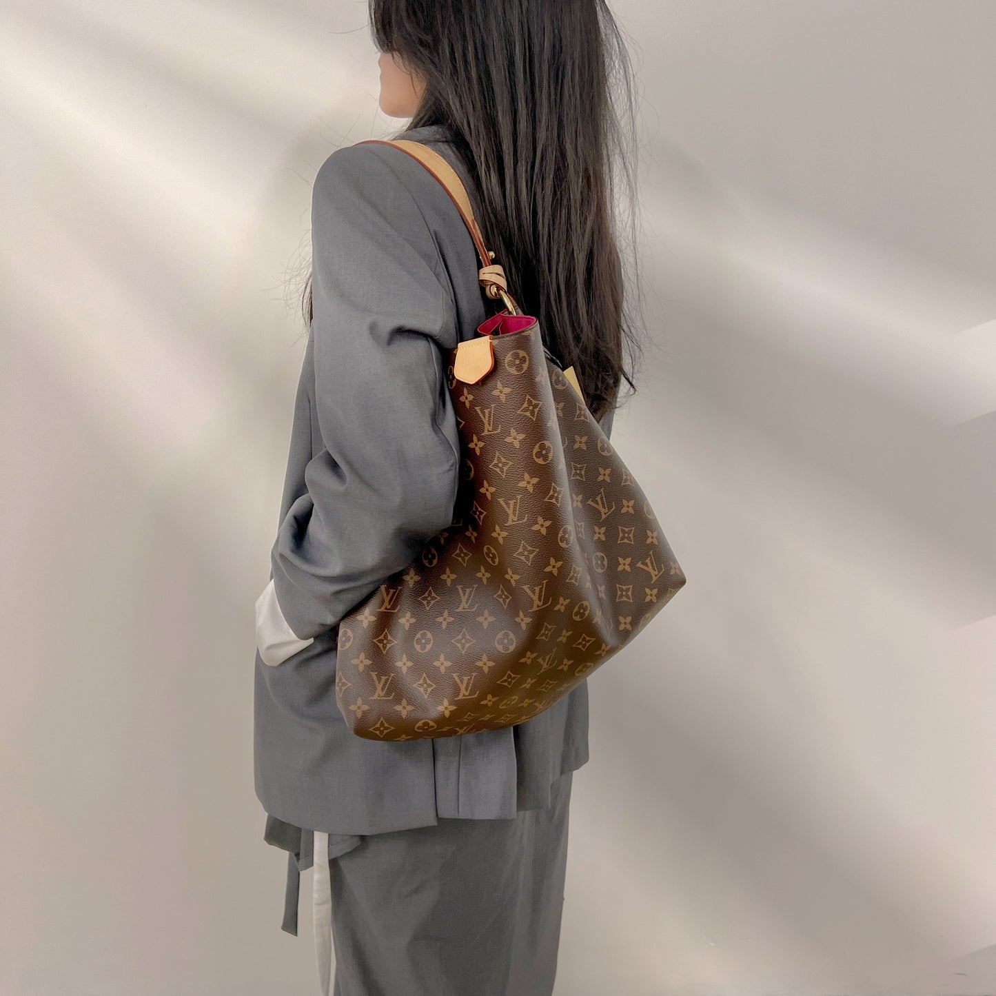 Louis Vuitton  Graceful MM Shoulder Bag