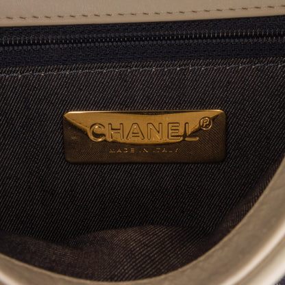 Chanel En Vogue Flap Bag White Calfskin Gold