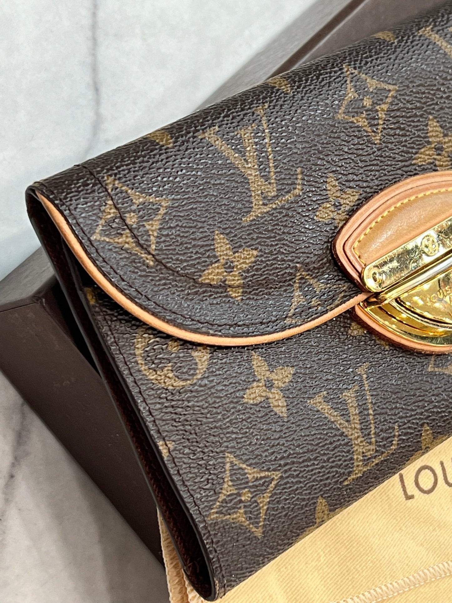 LOUIS VUITTON MONOGRAM EUGENIE WALLET/ CLUTCH