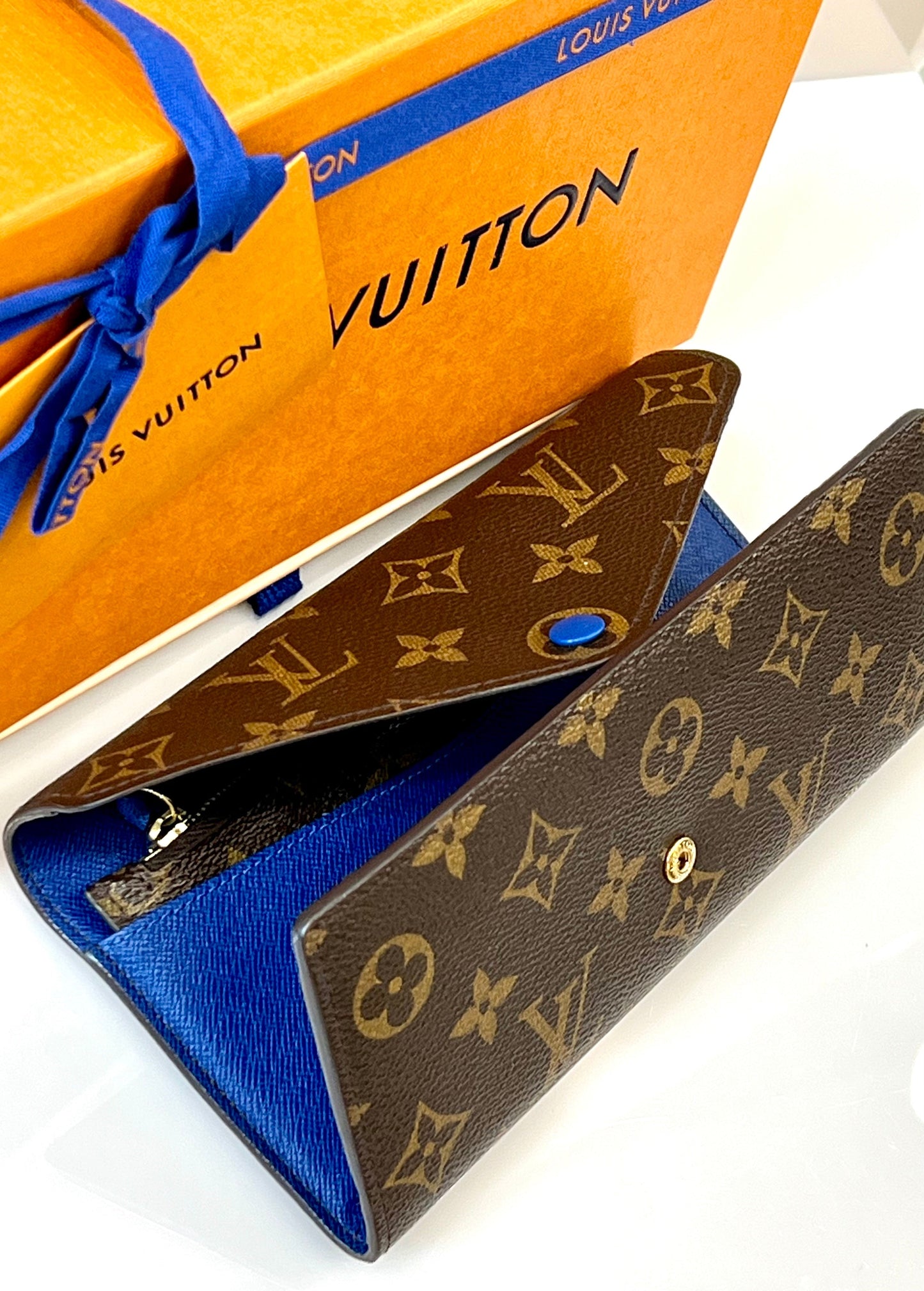 LOUIS VUITTON MONOGRAM JOSEPHINE WALLET BLUE