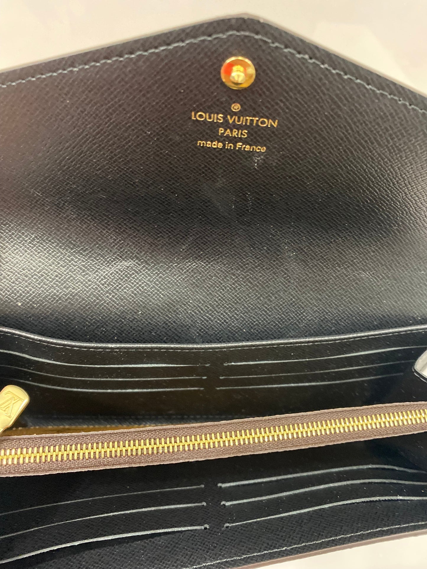 LOUIS VUITTON GIANT MONOGRAM SARAH WALLET