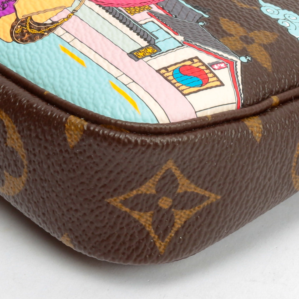 LOUIS VUITTON  Limited Edition Mini Pochette Monogram Vivienne