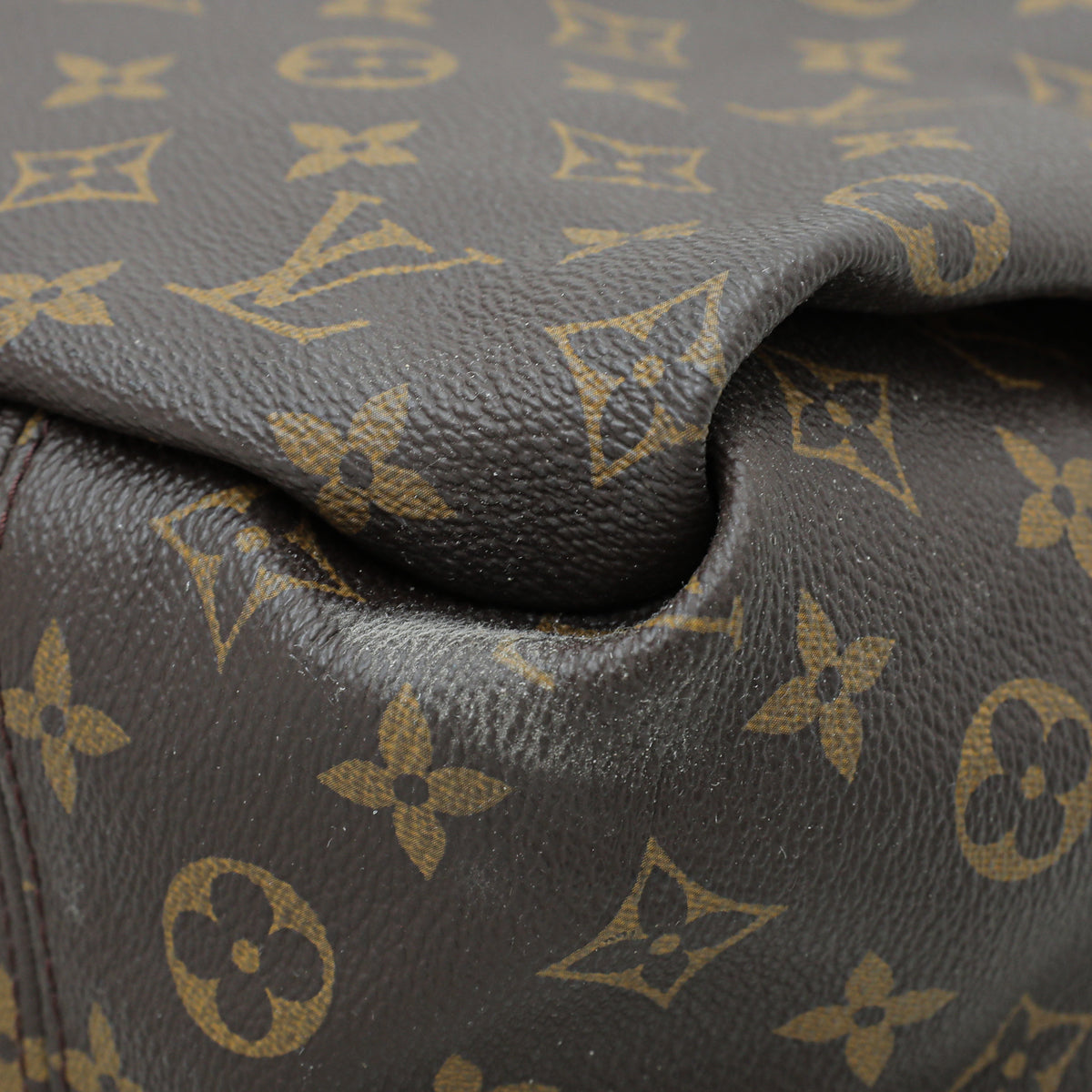 Louis Vuitton Monogram Artsy MM Bag