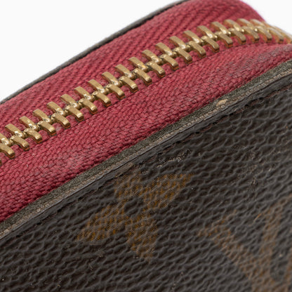 Louis Vuitton Monogram Canvas Zippy Wallet (SHF-23696)