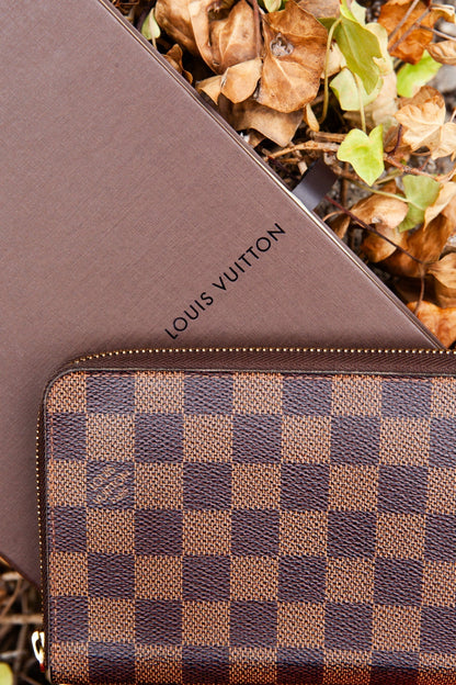 Louis Vuitton  Grande Zip Around Wallet Damier Ebene