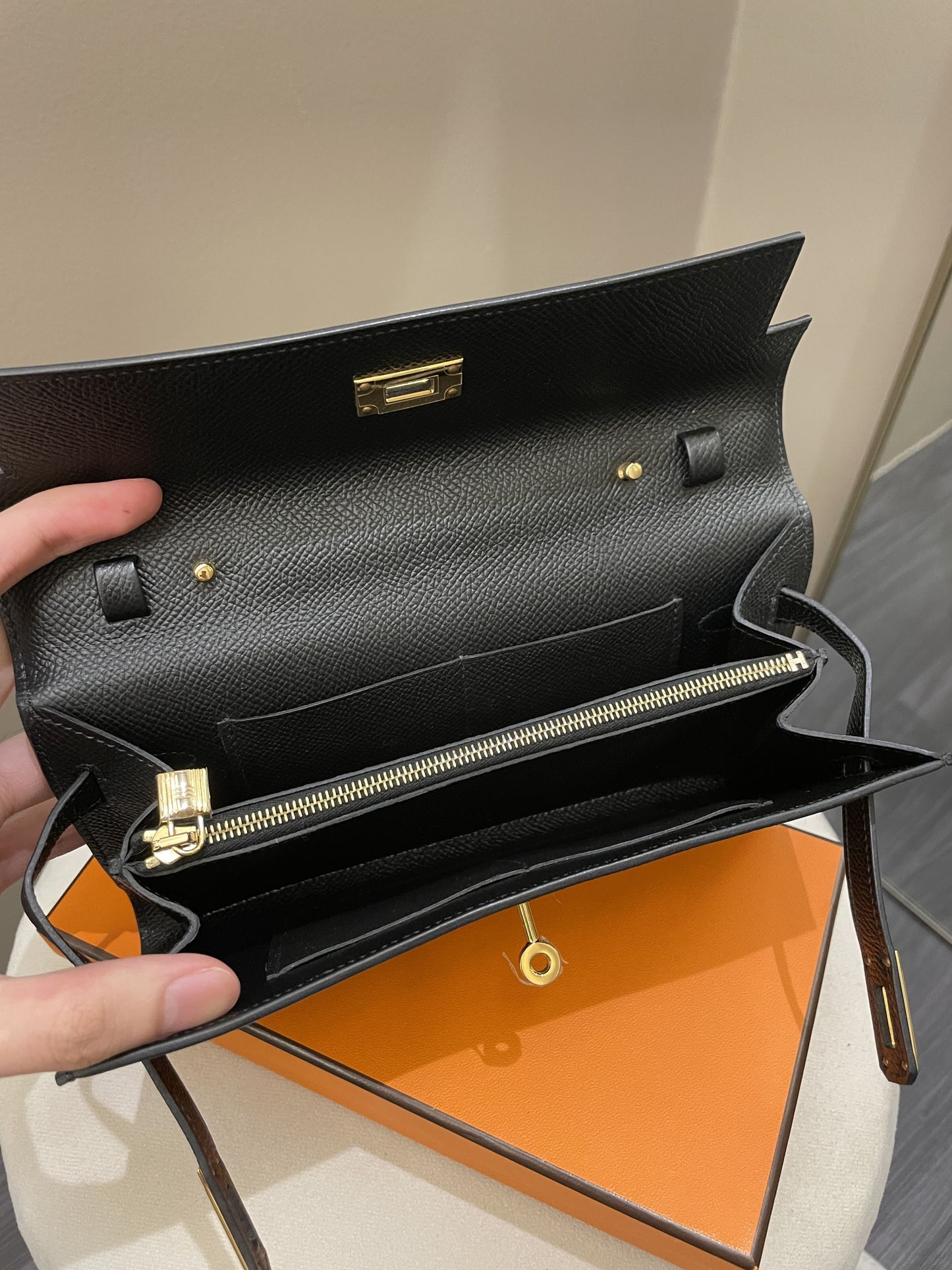 Hermes Kelly To Go Black Epsom