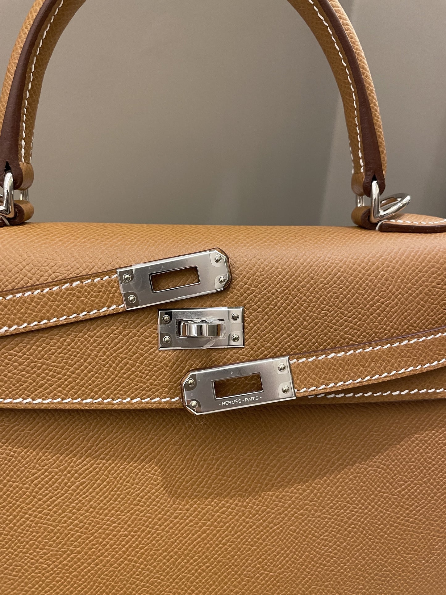 Hermes Kelly Sellier 25 Gold Epsom