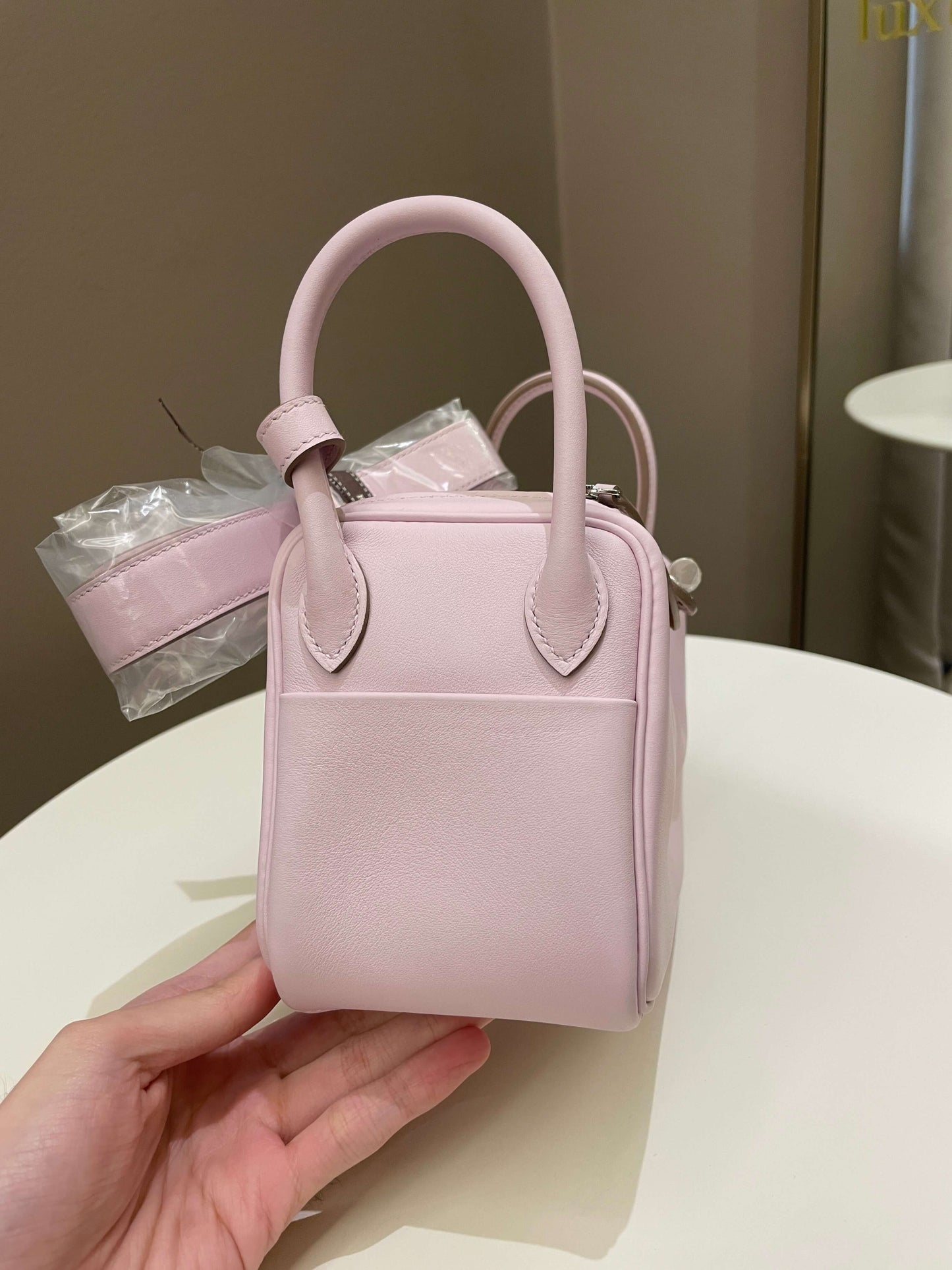 Hermes Mini Lindy Mauve Pale / Gold Swift