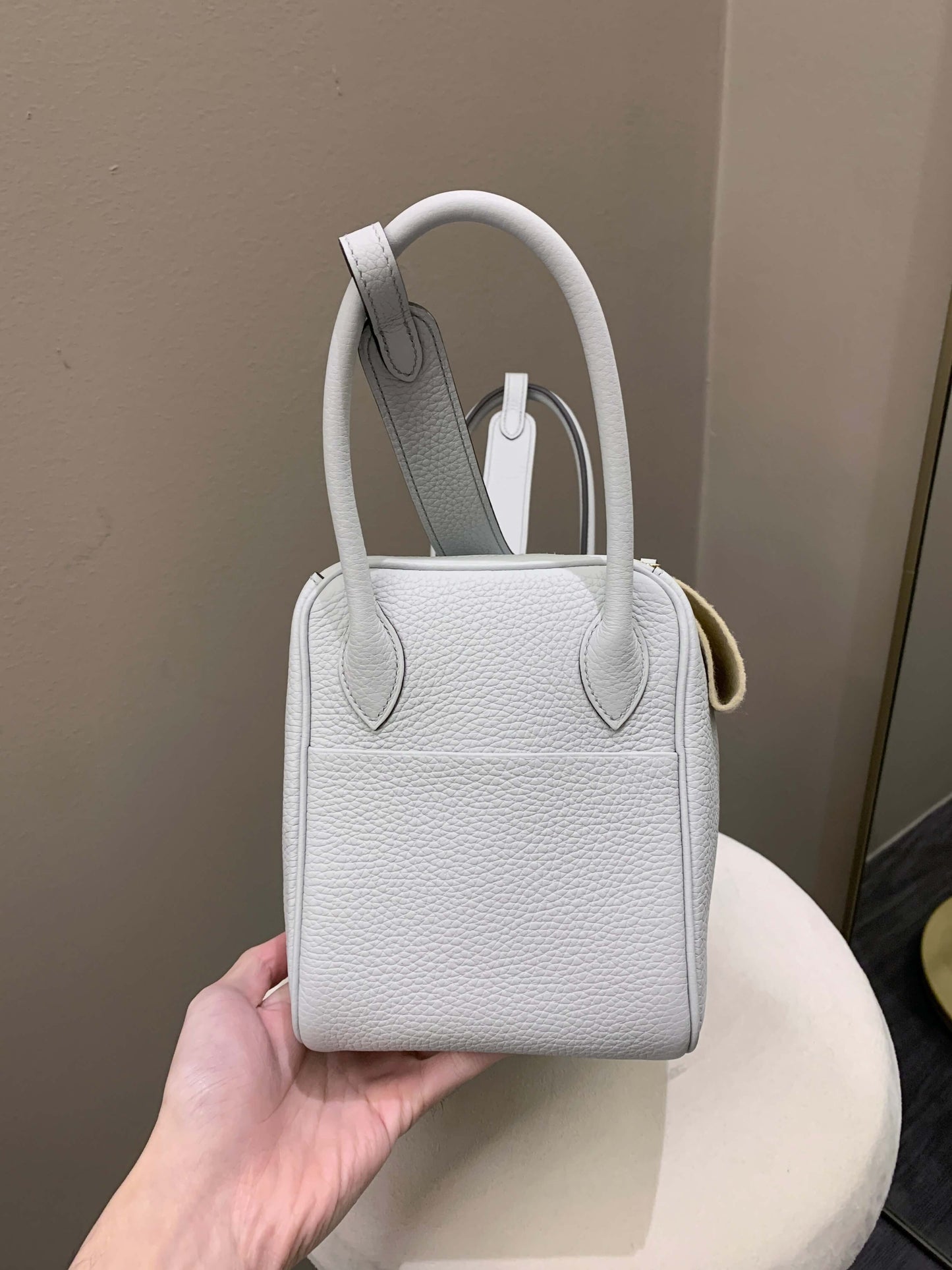 Hermes Lindy 26 Pale Bleu Clemence