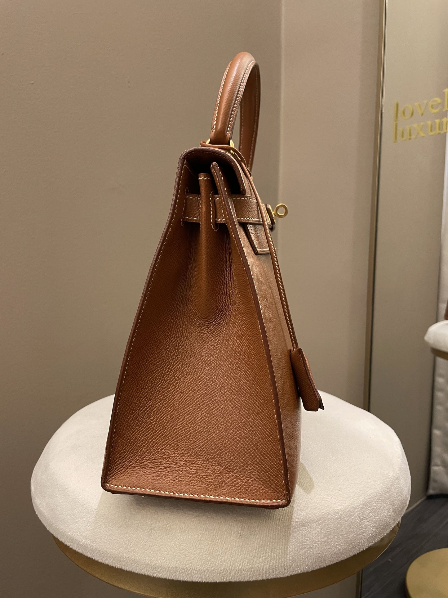 Hermes Vintage Kelly Sellier 28 Gold Courcheval