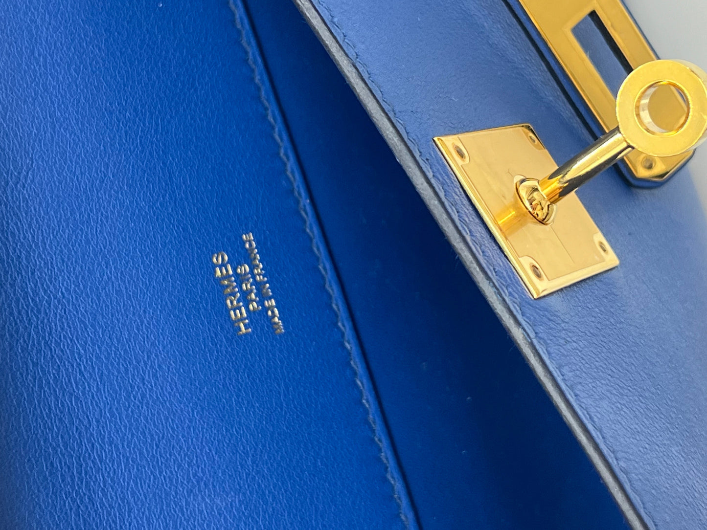 Hermes Kelly Cut Clutch Swift Calfskin Bleu France Gold Hardware