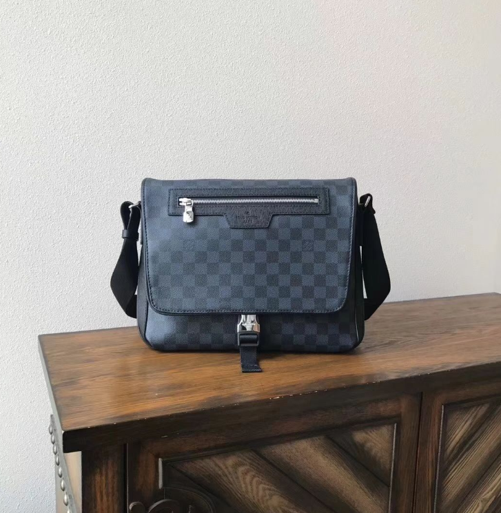 Louis Vuitton Matchpoint Messenger Damier Cobalt Canvas