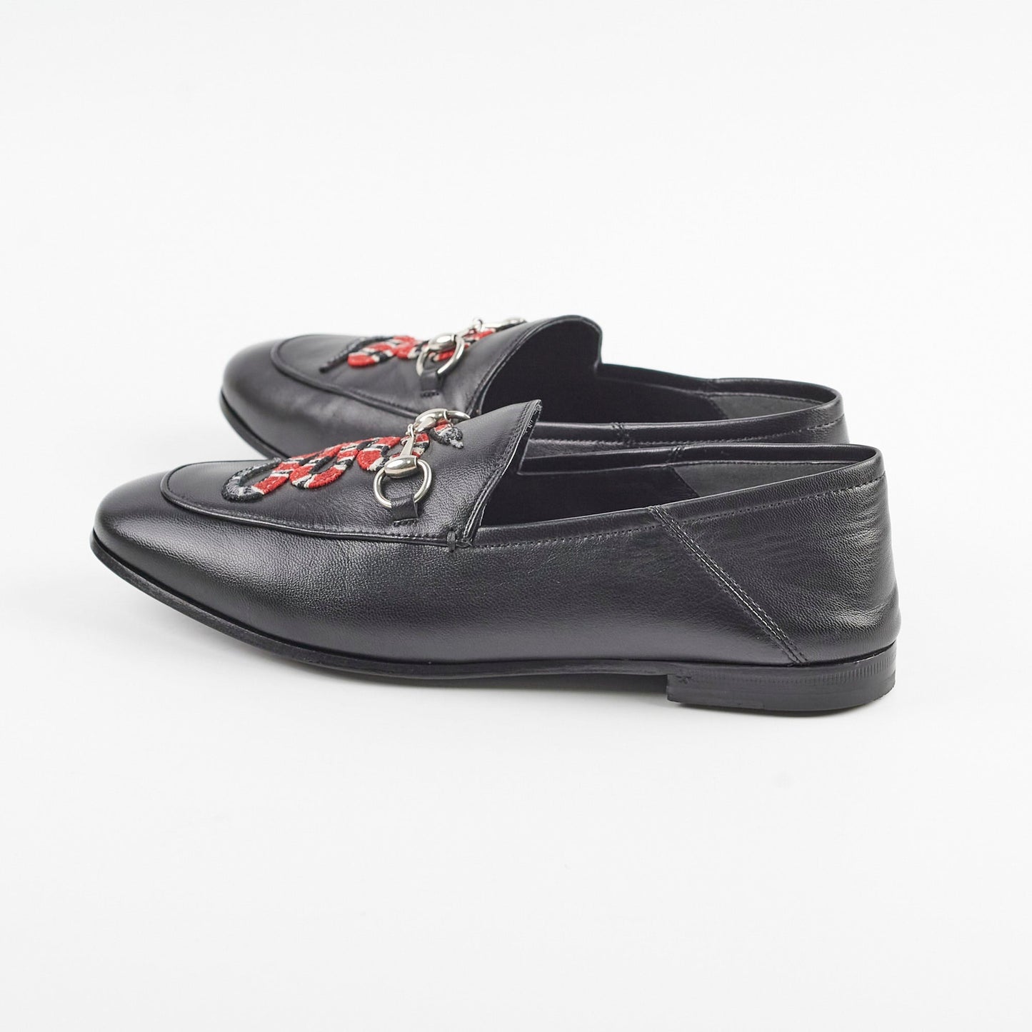 Gucci Black Leather Kingsnake Loafers 38.5