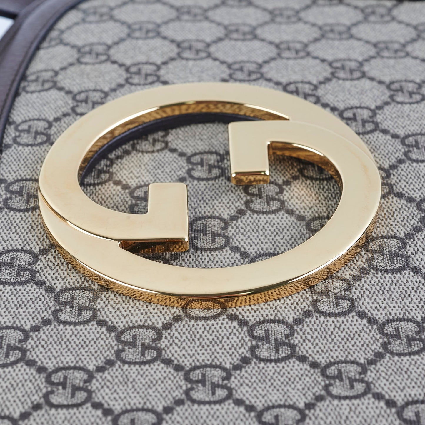 Gucci Blondie Monogram GG Logo Crossbody Bag