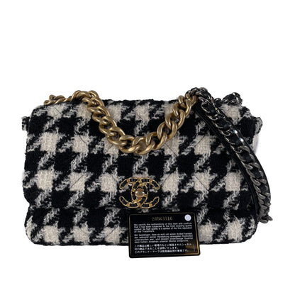 Chanel 19 Flap Bag Medium Black/White Tweed Gold