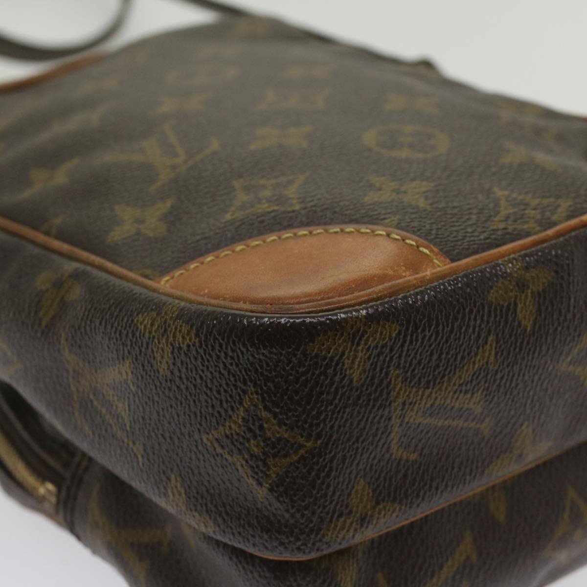 LOUIS VUITTON Monogram Amazon Shoulder Bag M45236 LV Auth ac2239