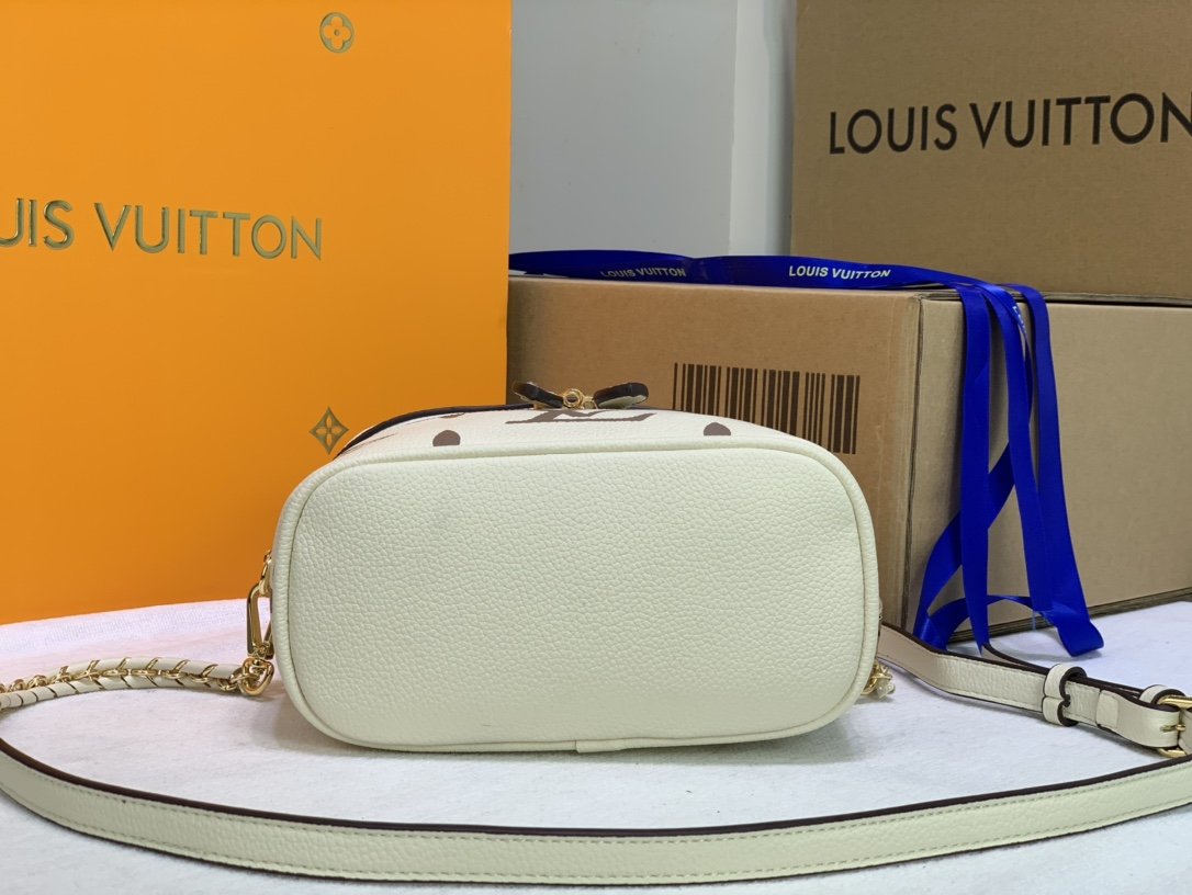 Designer Handbags Louis Vuitton 097