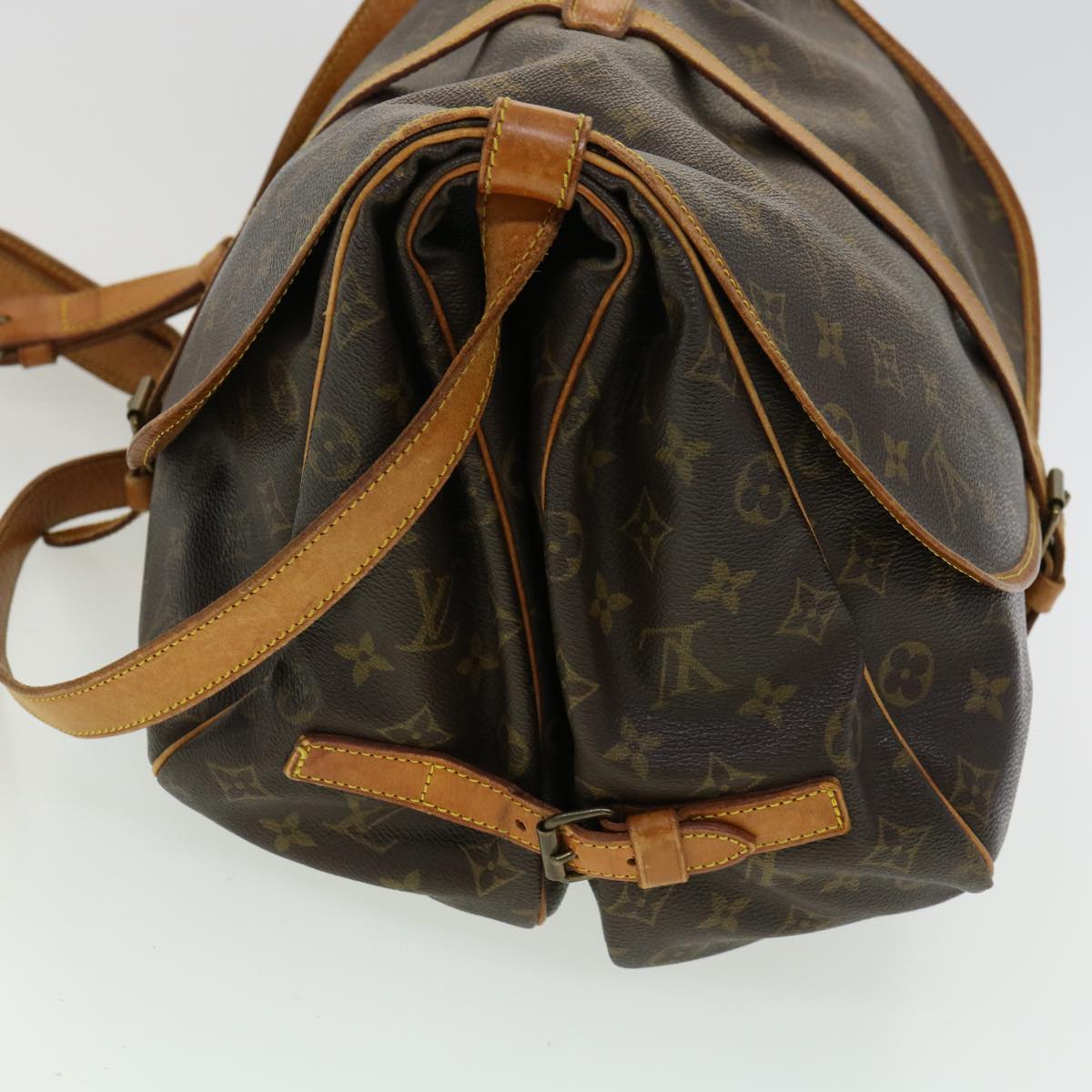 Louis Vuitton  Monogram Saumur 35 Shoulder Bag M42254 LV Auth am3305