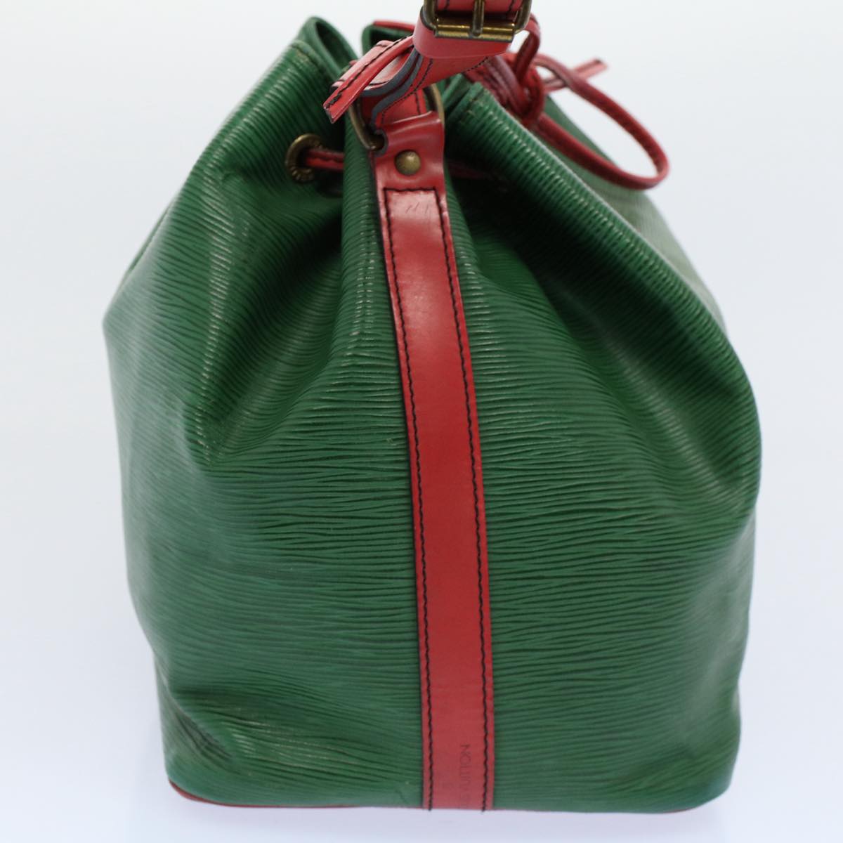 LOUIS VUITTON Epi Petit Noe Shoulder Bag Green Red M44147 LV Auth ar10171B