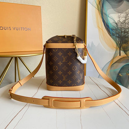 Designer Handbags Louis Vuitton 145