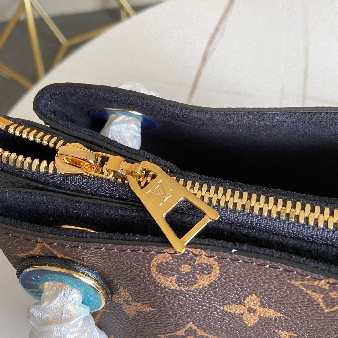 Designer Handbags Louis Vuitton 141