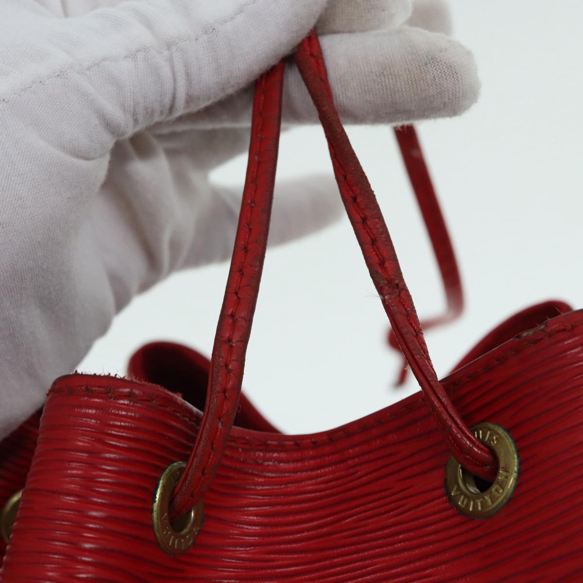 LOUIS VUITTON Epi Petit Noe Shoulder Bag Red M44107 LV Auth bs17209