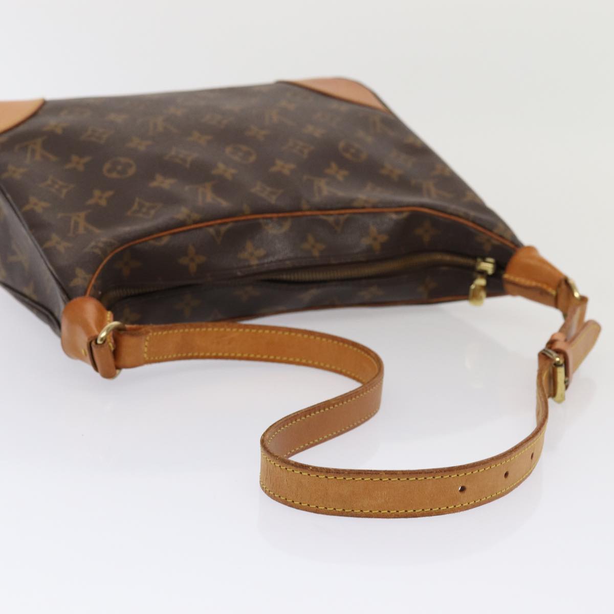 LOUIS VUITTON Monogram Boulogne 30 Shoulder Bag M51265 LV Auth bs17263