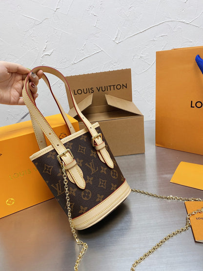 Designer Handbags Louis Vuitton 079