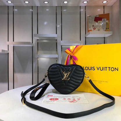 Designer Handbags Louis Vuitton 060