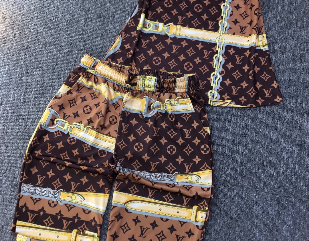 Louis Vuitton  Jogger and Tshirts Set (Tracksuit)