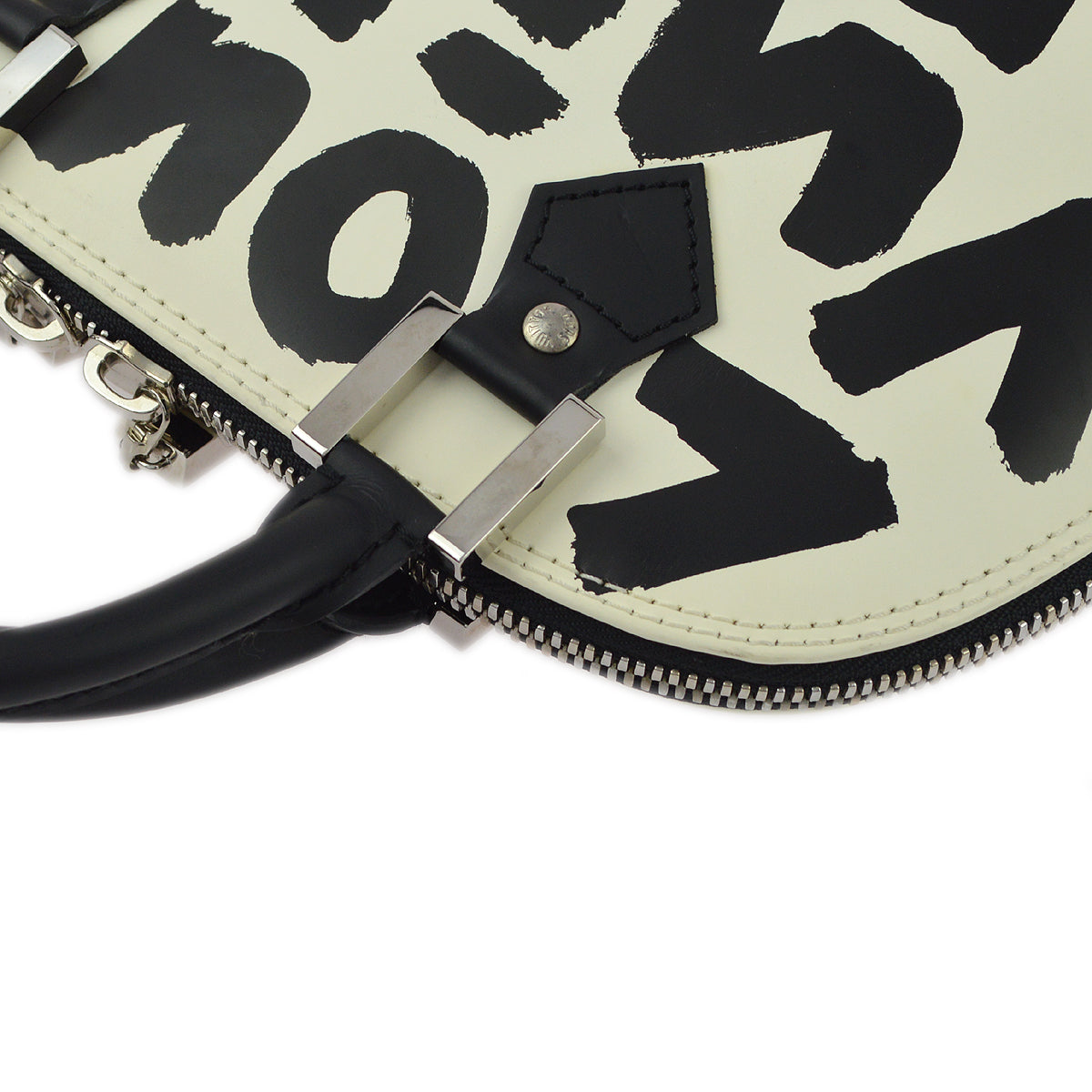 Louis Vuitton 2001 Graffiti Alma MM M92179