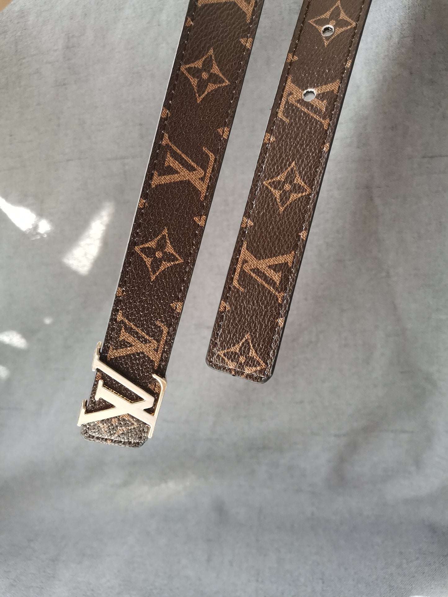 Louis Vuitton  thin Belt 2.5cm