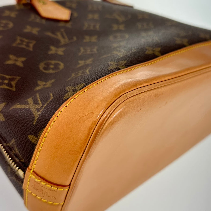 Louis Vuitton  Monogram Alma PM M51130 Hand Bag