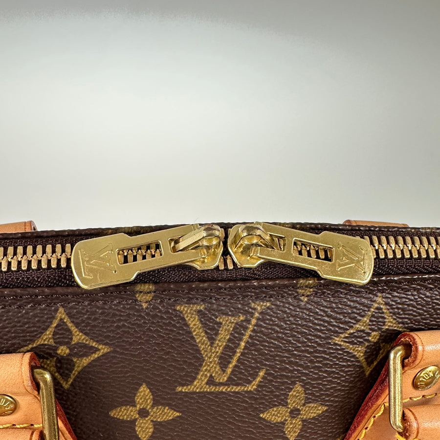 Louis Vuitton  Monogram Alma PM M51130 Hand Bag