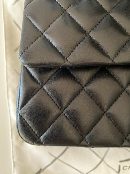 Chanel Classic Flap Medium