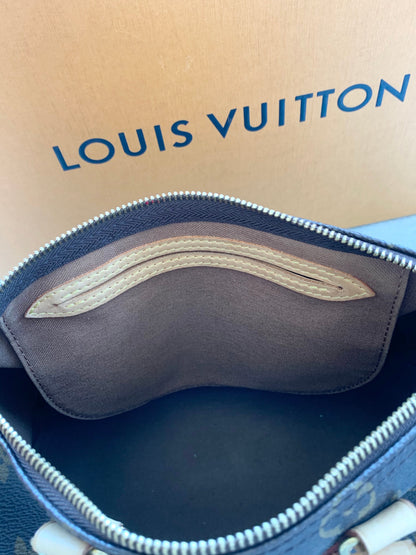 [SOLD] Louis Vuitton  Speedy 25 Monogram Satchel Bag