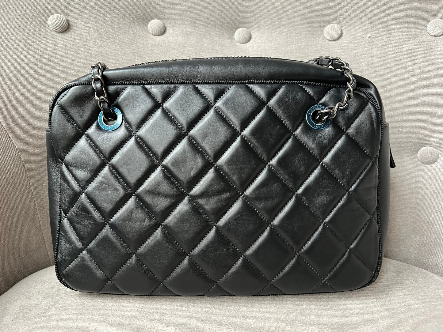 Chanel Diamond CC Ballerine Shoulder Bag in Black Calfskin with Ruthenium Hardware