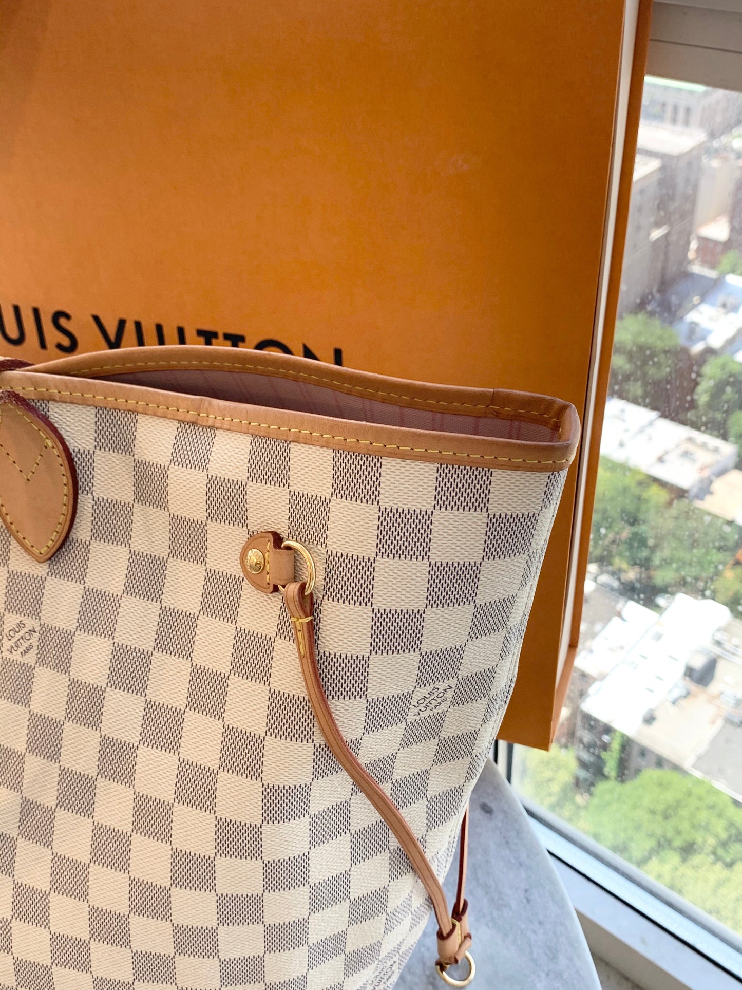 Louis Vuitton 2021 Neverfull GM Damier Azur Tote In Rose Ballerine