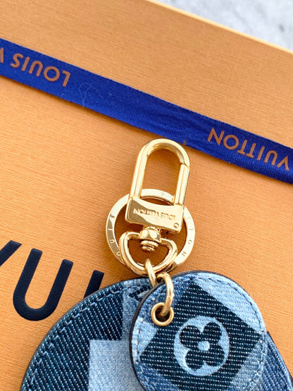 [SOLD]Louis Vuitton  Denim Monogram Patchwork Bag Charm/Key Holder