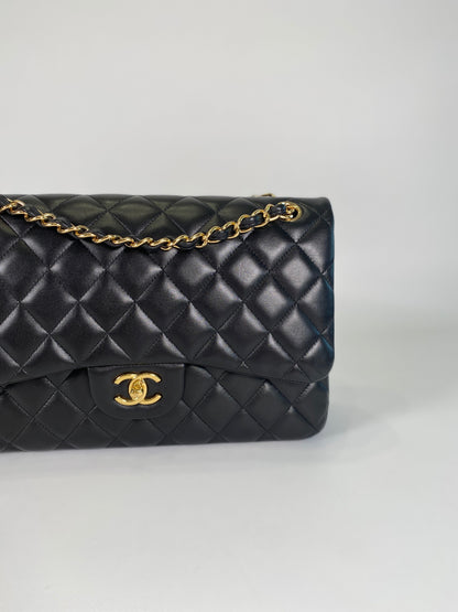 Chanel Classic Jumbo Flap