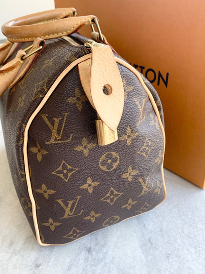 [SOLD] Louis Vuitton  Speedy 25 Monogram Satchel Bag