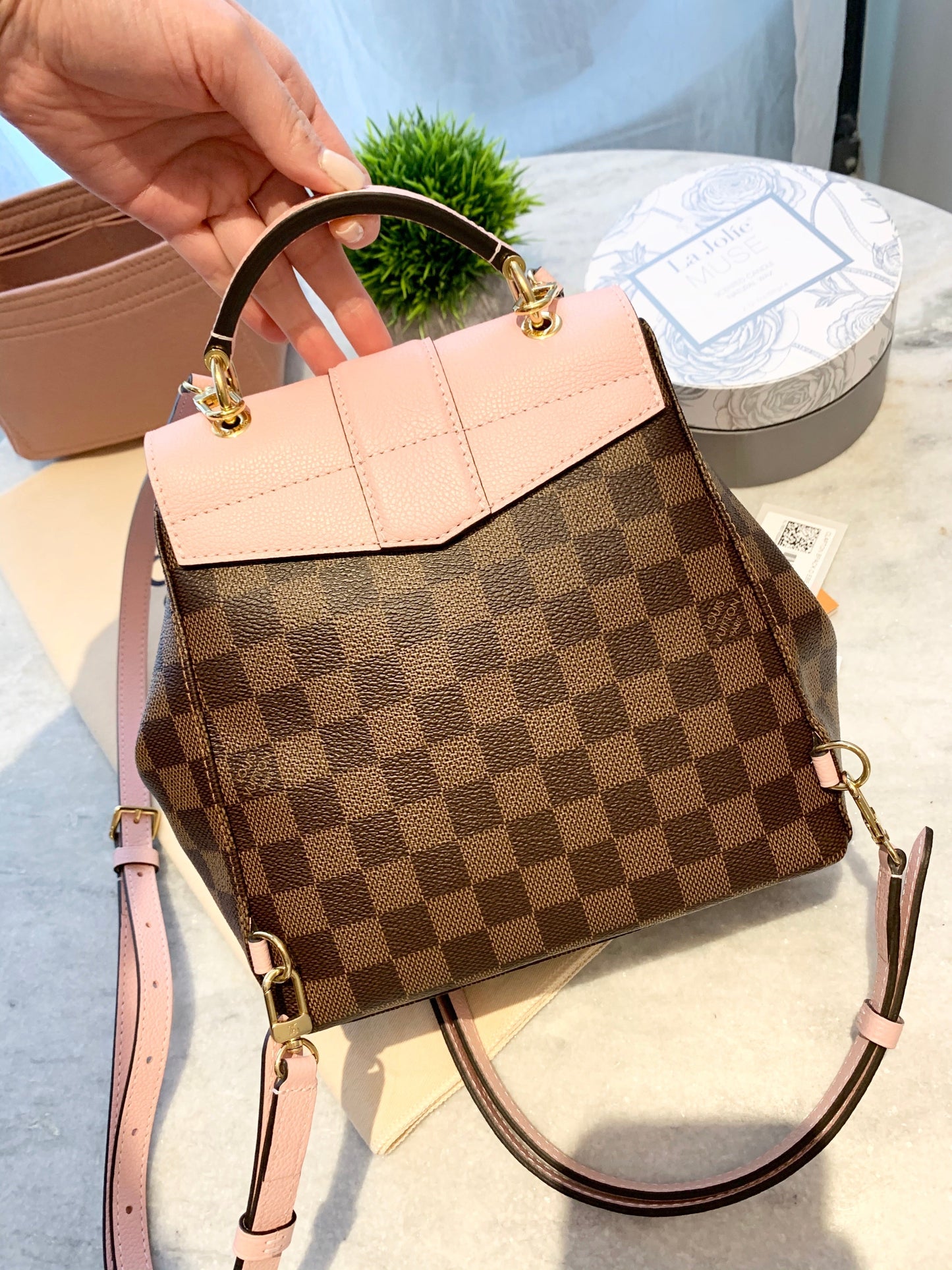 LOUIS VUITTON 2018 Damier Ebene Clapton Backpack In Magnolia