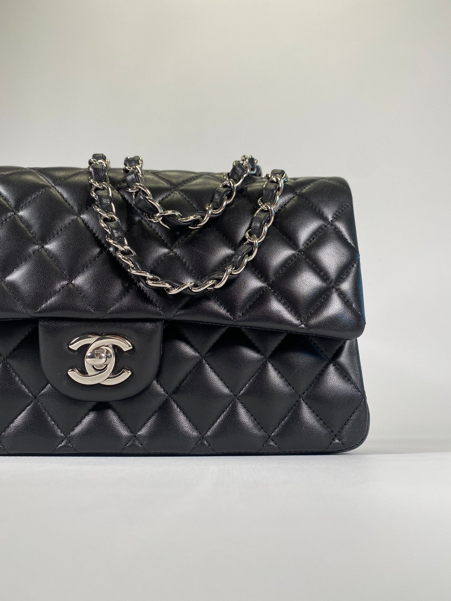 Chanel Classic Flap Medium